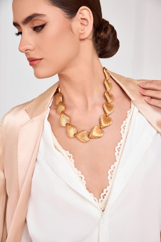 Minimalist copper alloy necklace