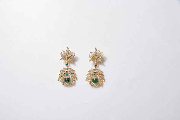 Vintage gold-plated drop earrings