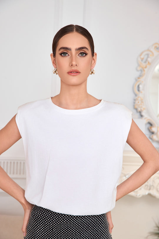 Elegant stud earrings with glass pearl accents